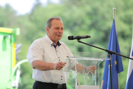 60 let JP Komunala Trebnje, zupan obcine Trebnje, Alojzij Kastelic, foto Alenka S Lamovsek (11)